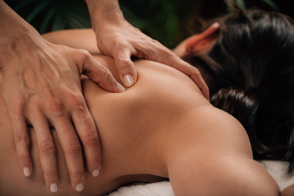 Swedish Massage Vs. Deep Tissue Massage: What's The Difference?